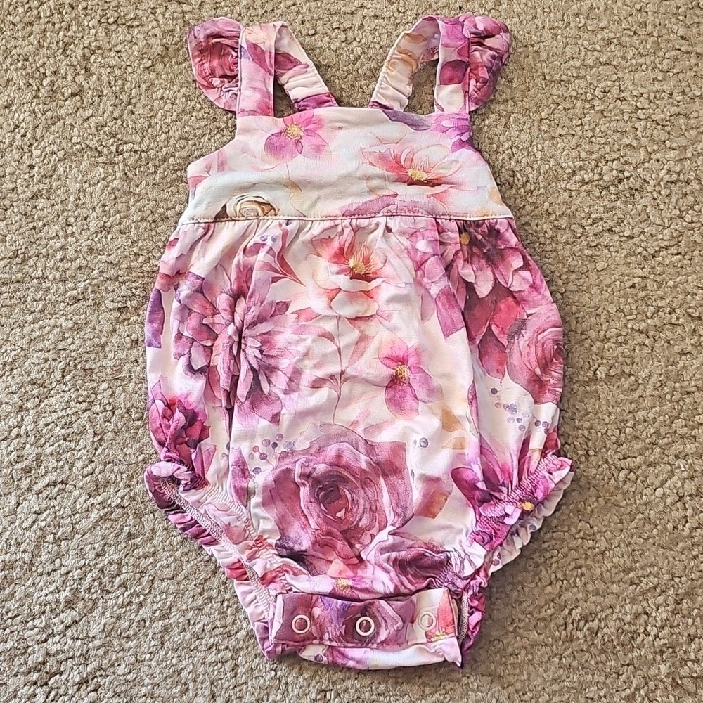 Posh Peanut Ruffled Capsleeve Bubble Romper Amira 3-6M